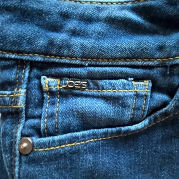 Joe's Jeans Cigarette Slim Fit Dark Blue Distressed Wash  Raw Hem Size 25 EUC - Picture 8 of 12